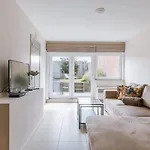 Elegant Seaside In Appartement