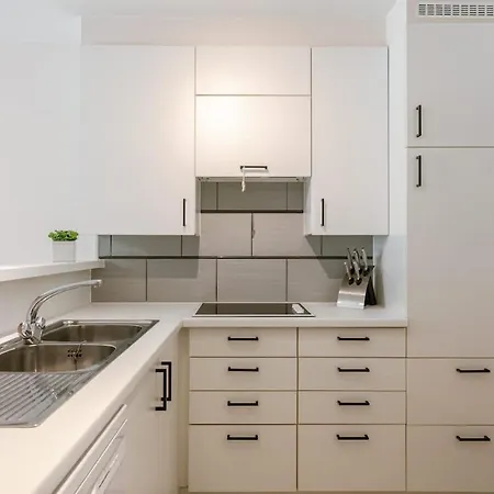 Elegant Seaside In *