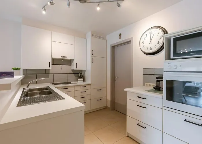 公寓 Elegant Seaside In *