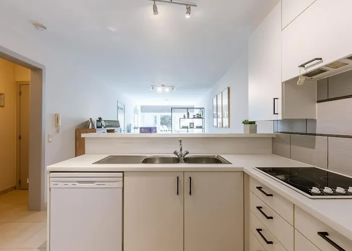 公寓 Elegant Seaside In *