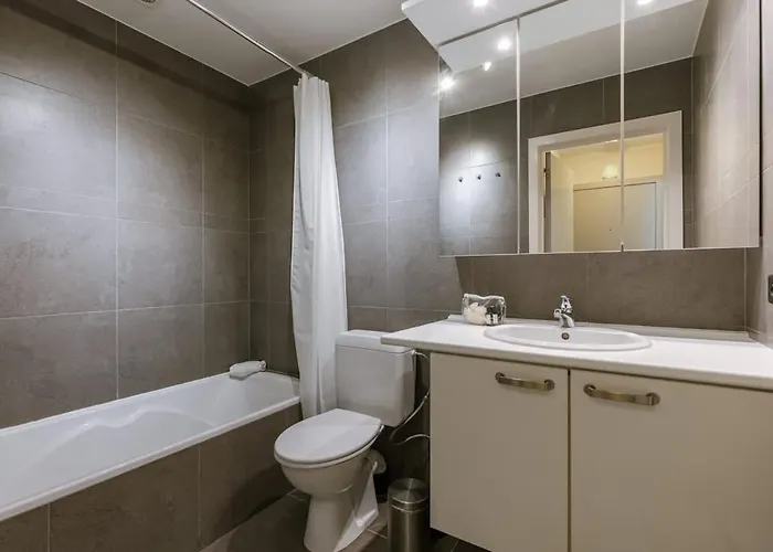 公寓 Elegant Seaside In *