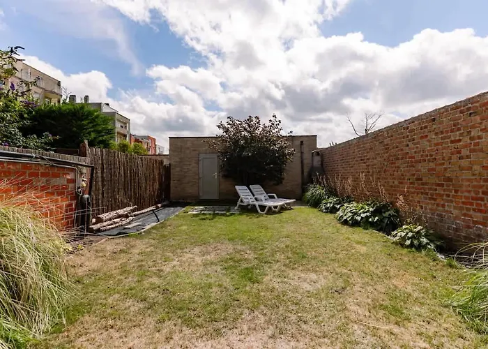 Elegant Seaside In *